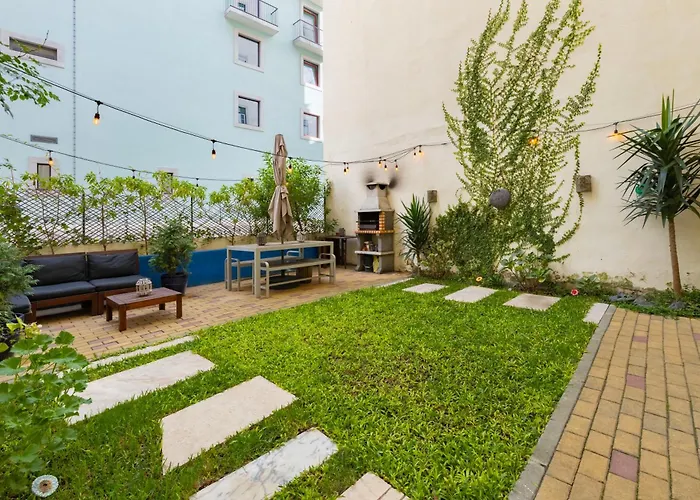 Intendente Terrace With Bbq * ליסבון
