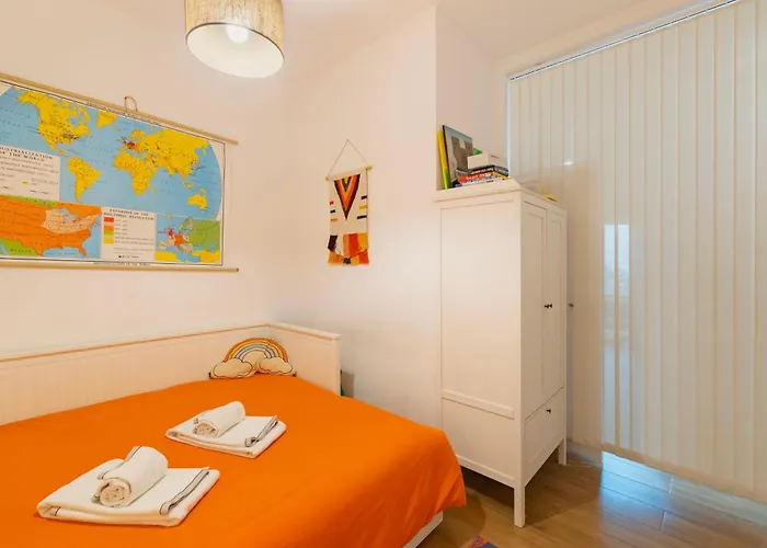 דירה Intendente Terrace With Bbq ליסבון